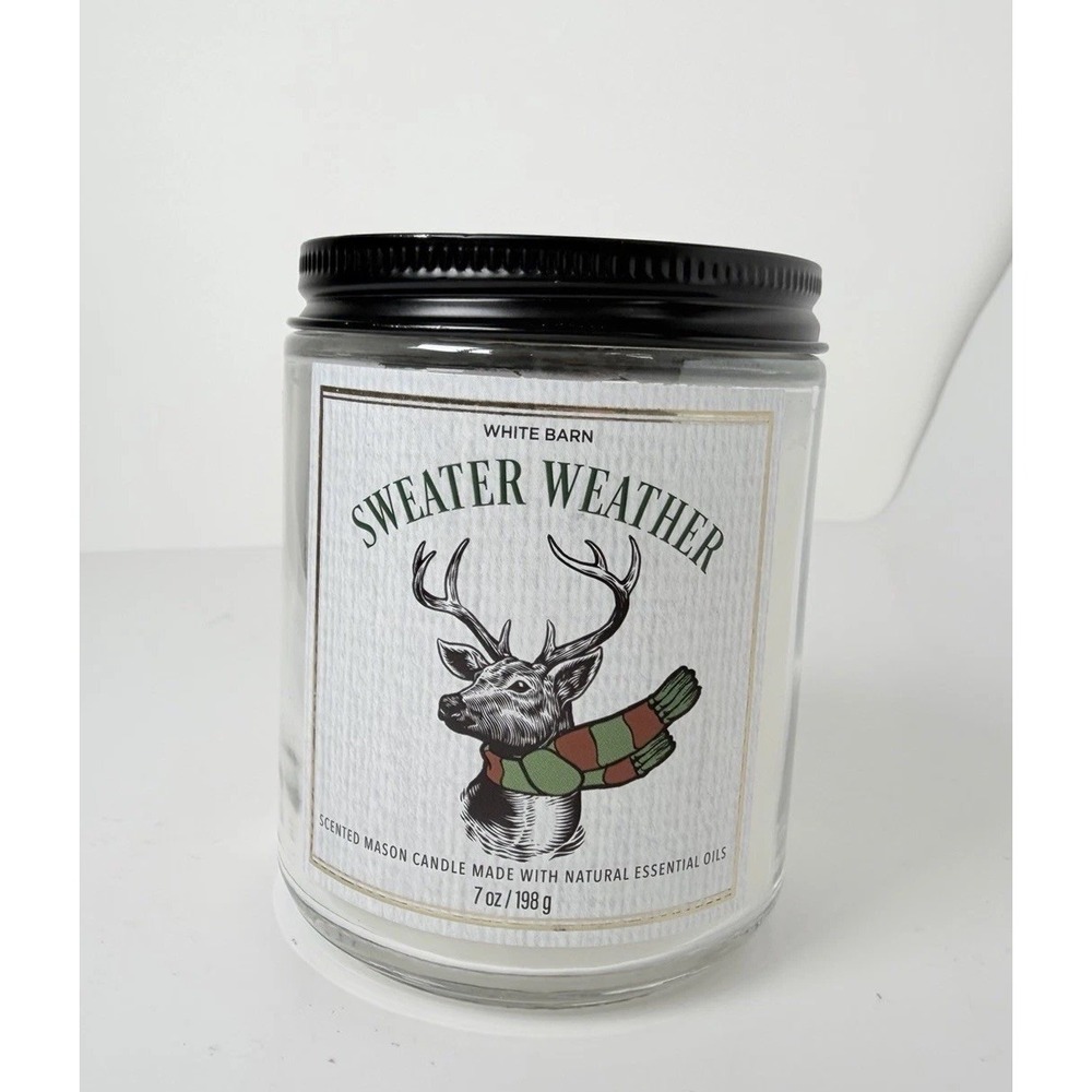 Bath & Body Works Single‎ Wick Candle Jar 7 oz White Barn- Sweater Weather